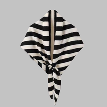 Classy Triangle Shawl For Women | Virelisse