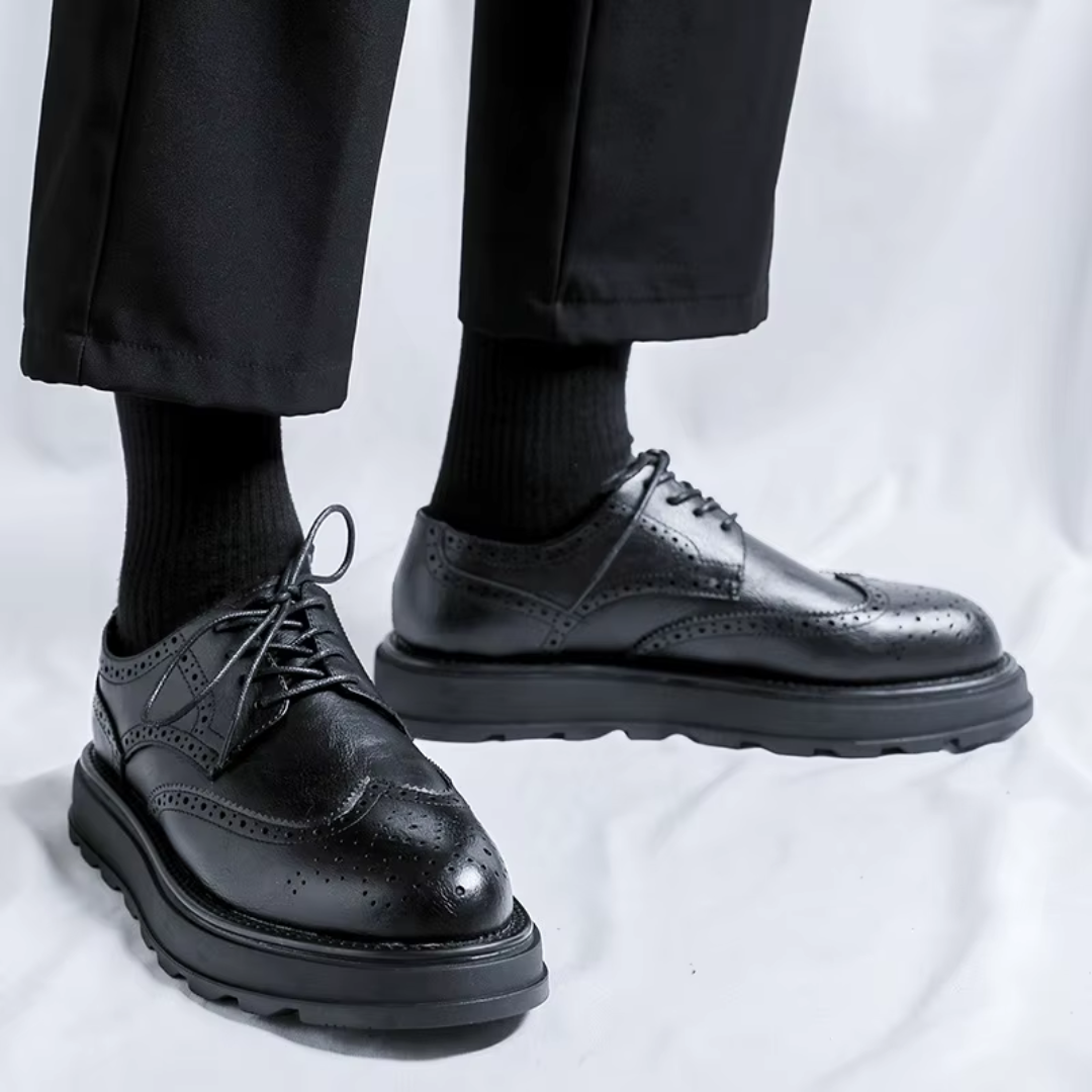 Heritage Brogue Oxford Shoes For Men | Maxwell