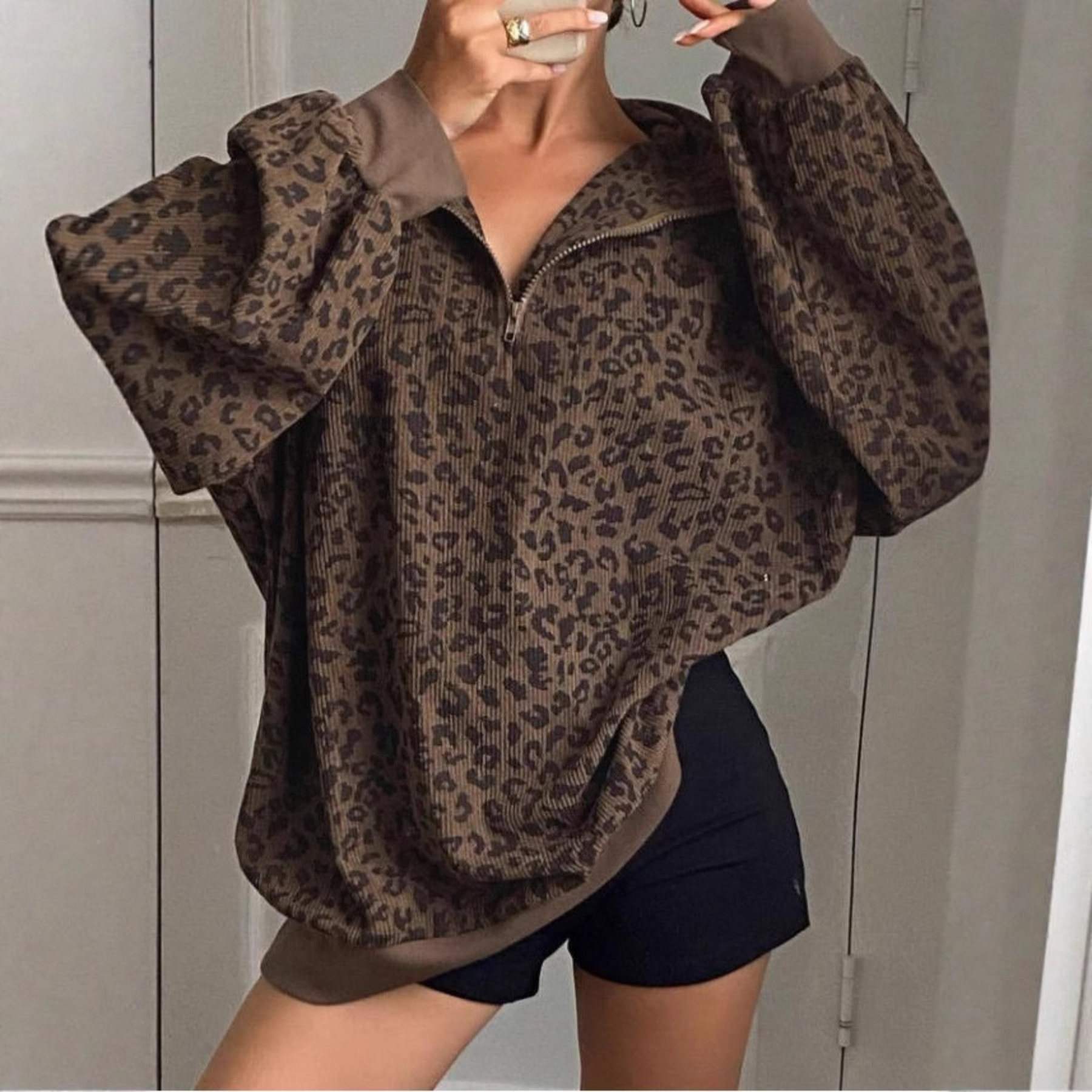 Cosy Leopard Print Sweatshirt For Women | Velmira